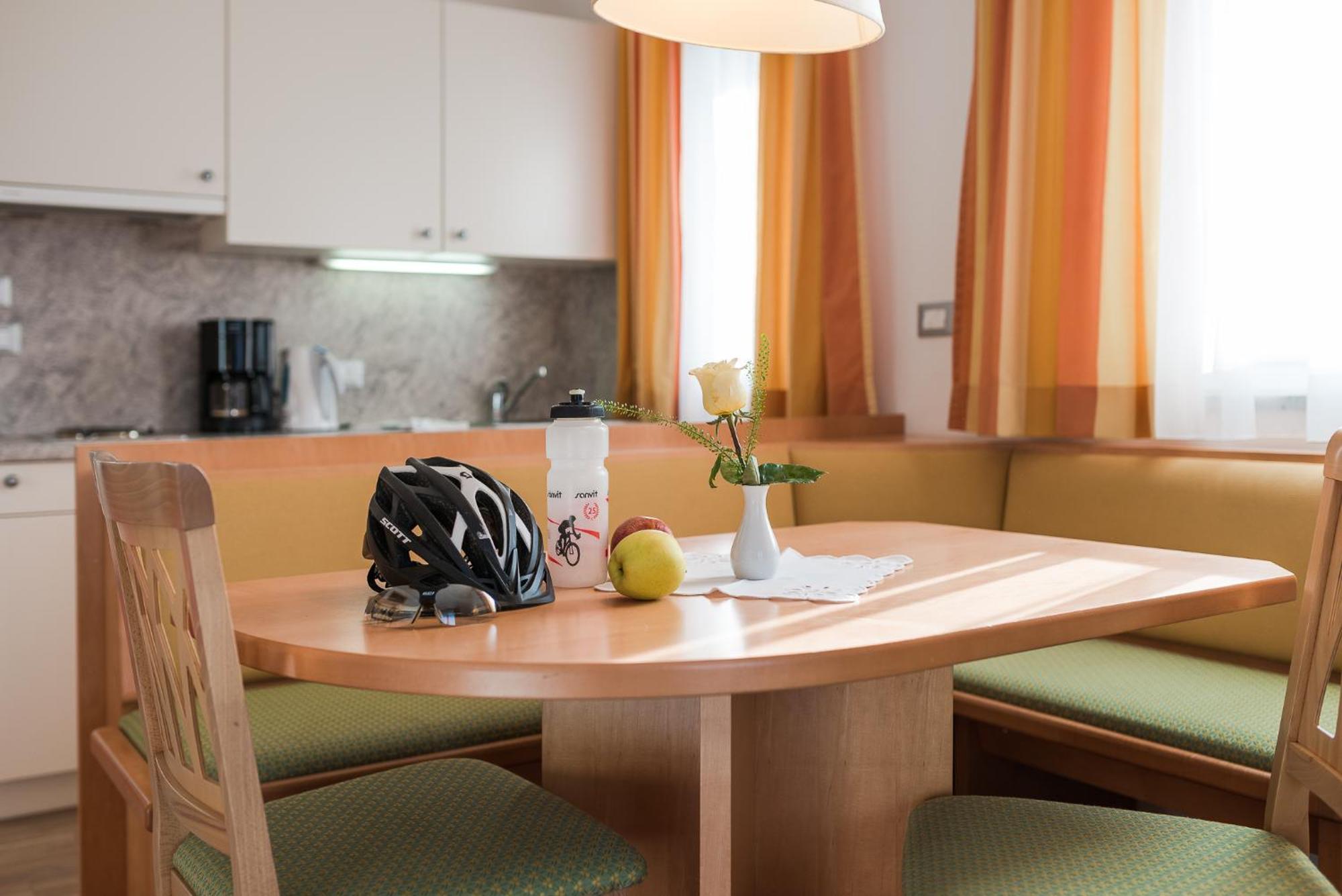 Pension Hoefler - Fernblick Scena Esterno foto